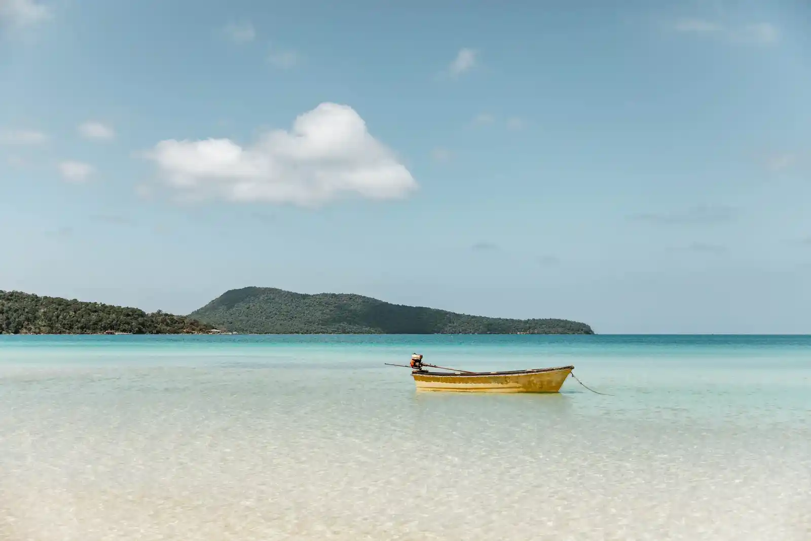 Serene Turquoise Waters and Peaceful Atmosphere of Koh Rong Sanloem Paradise Island