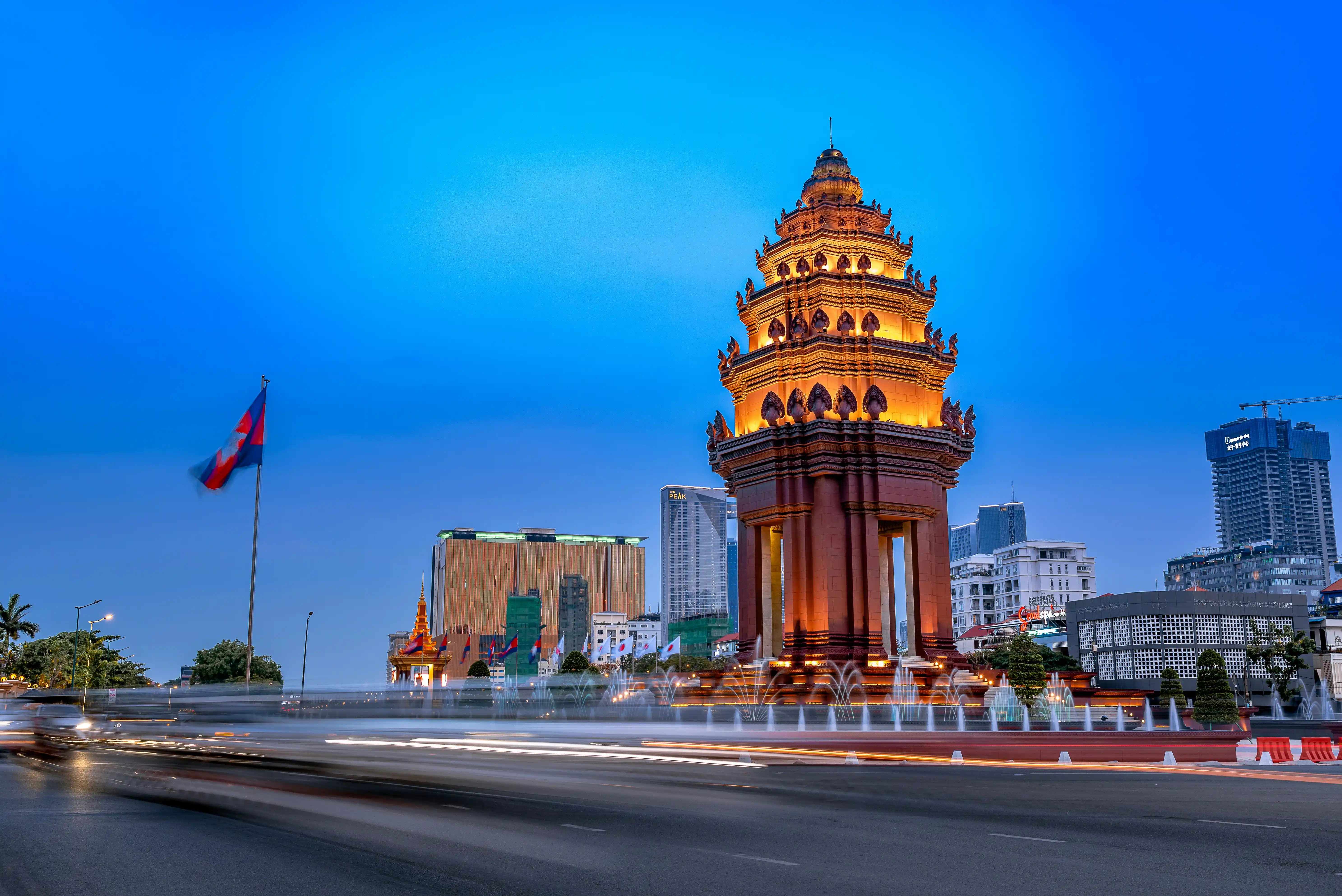 Phnom Penh City Landmarks: Independence Monument and Sisowath Quay Riverside